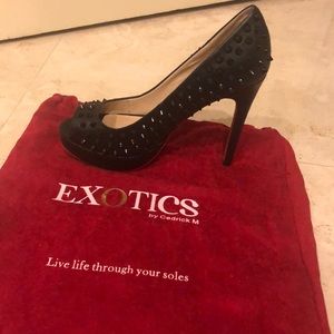 Exotics by Cedrick studded heels